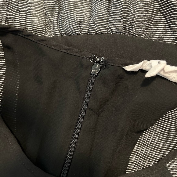 BCBGeneration Black and Gray Fit and Flare Midi Dress - Picture 13 of 13